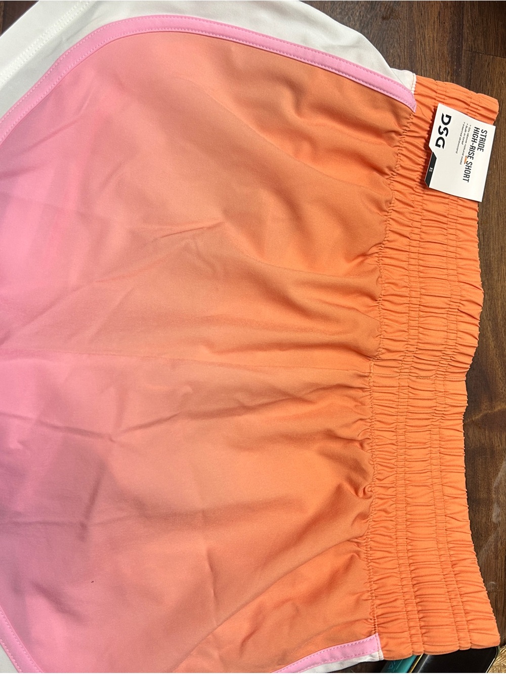 DSG women’s size XS BNWT Pink to Orange Ombre Athletic Shorts with Pink Trim